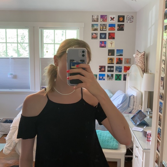 Cold shoulder top from Garage - Picture 2 of 2